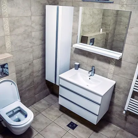 3 Solid Apartmán